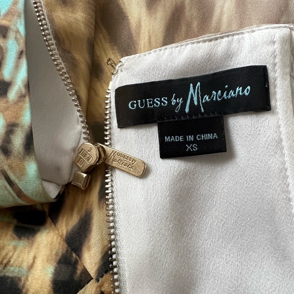 GUESS BY MARCIANO FADE AWAY LEOPARD PEPLUM TOP - Picture 8 of 9